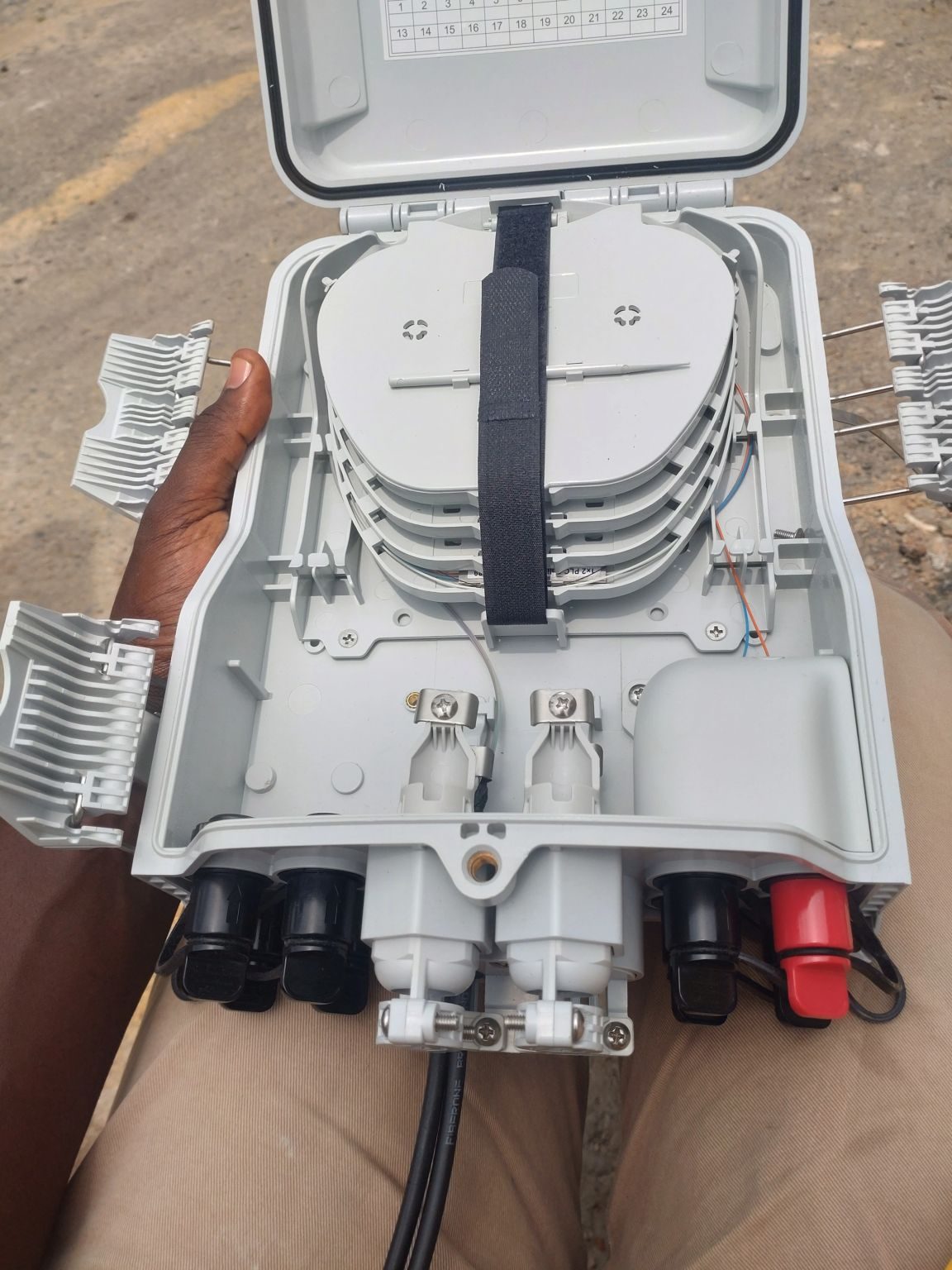 FTTH terminal box material reference